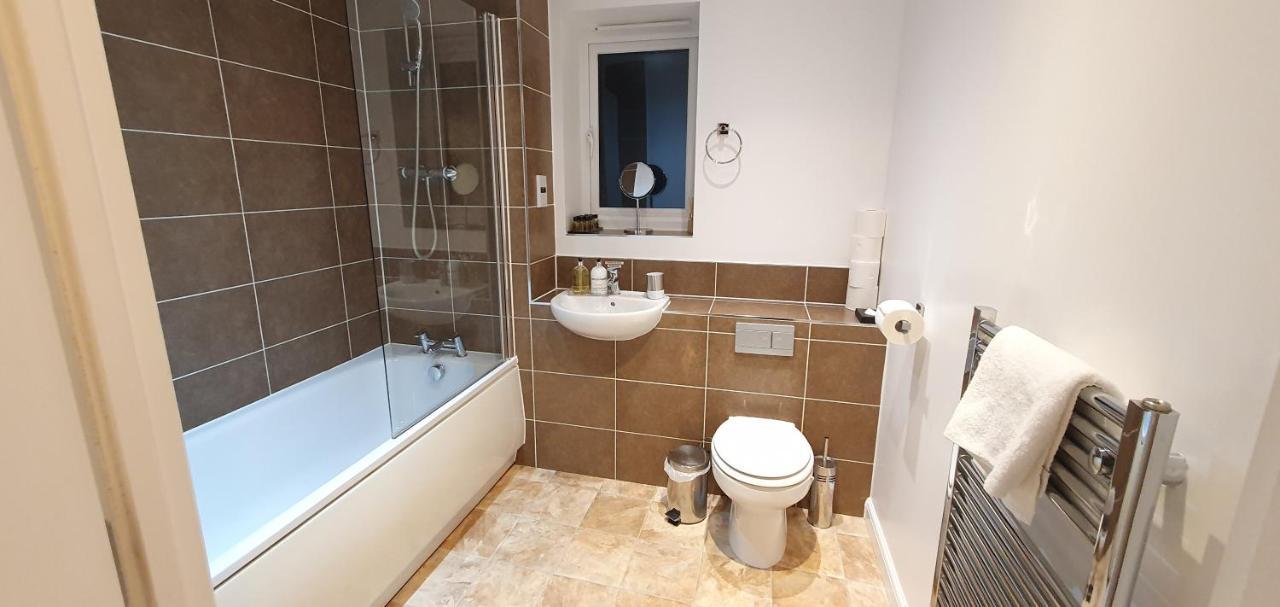 Garland Modern Apartment, Dartford 1 With Parking Exterior foto