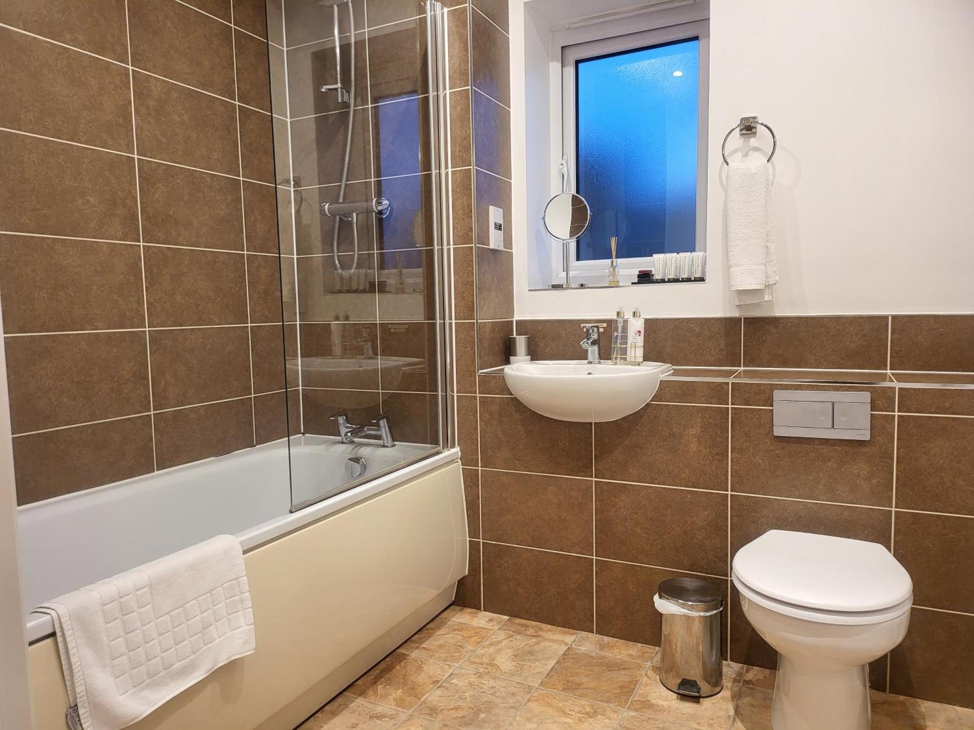 Garland Modern Apartment, Dartford 1 With Parking Exterior foto